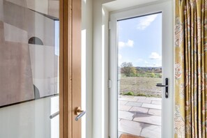 Interior - 2 Bed in Dunsop Bridge (oc-w33526) (Dunsop Bridge)