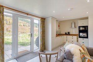 Unclassified image, 3 of 7, button - 2 Bed in Dunsop Bridge (oc-w33526) (Dunsop Bridge)