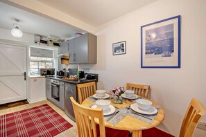 Dining - 2 Bed in Seahouses (oc-nb1971) (Seahouses)