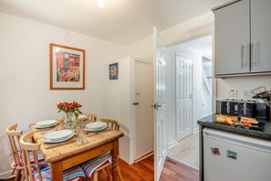 Dining - 2 Bed in Seahouses (oc-nb1972) (Seahouses)