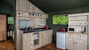 Unclassified image, 5 of 28, button - 3 Bed in Talybont On Usk (oc-wal375) (Talybont-on-Usk)