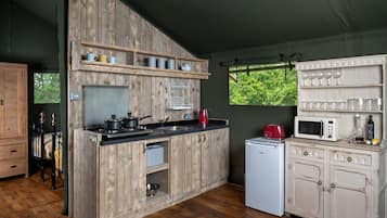 Microwave, highchair, cookware/dishes/utensils