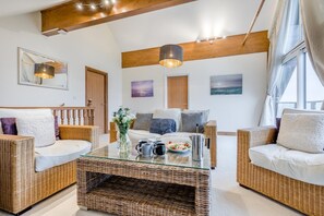TV - 4 Bed in Winnards Perch (oc-w34023) (Winnard's Perch)