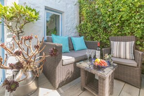 Terrace/patio - 2 Bed in Mousehole (oc-seahor) (Mousehole)