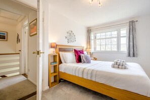 3 habitaciones, cuna de viaje, wifi gratis y ropa de cama 