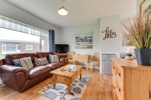 TV - 2 Bed in Walcott (oc-2282) (Walcott)