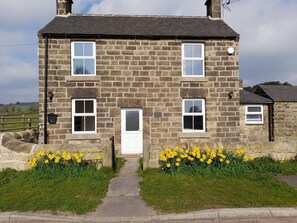 Exterior - 2 Bed in Matlock (oc-dcbeau) (England)