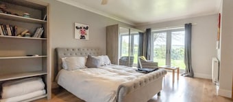 5 Bed in Utterby (oc-t34067)