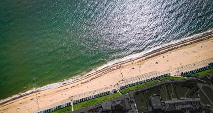 3 Bed in Southwold (oc-bsts)