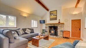 Unclassified image, 3 of 20, button - 3 Bed in Llanrhychwyn (oc-wag577) (Llanrhychwyn)