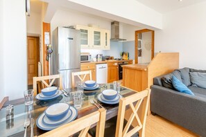 Interior - 2 Bed in St. Ives (oc-6carr) (St Ives)
