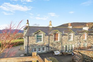 Exterior - 5 Bed in Keswick (oc-h33619) (Keswick)