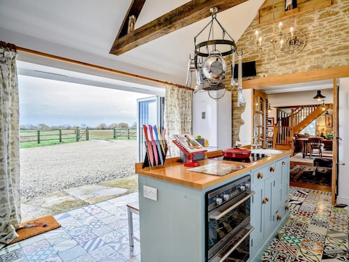 2 Bed in Lechlade (oc-77493)