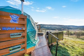 المنطقة المحيطة بالمنشأة