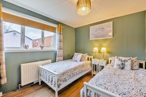 Free WiFi, bed sheets - 2 Bed in Lowick (oc-c34008) (Lowick)