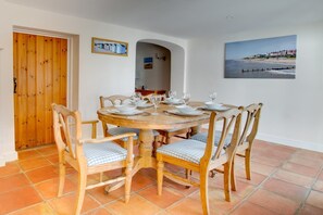 Dining - 3 Bed in Southwold (oc-stan) (Southwold)