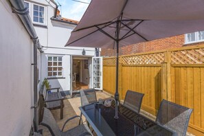 Outdoor dining - 3 Bed in Southwold (oc-stan) (Southwold)