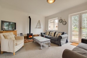 Fireplace - 3 Bed in Sedgeford (oc-1827) (Sedgeford)
