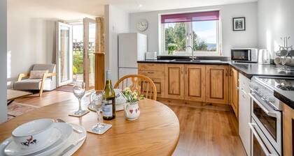 1 Bed in Bryn-y-Gwenin (oc-c34139)