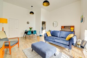 TV - 1 Bed in Cromer (oc-1844) (Cromer)