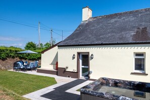 Terrace/patio - 2 Bed in Tregaron (oc-bow289) (Blaenpennal)