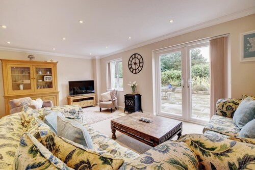3 Bed in Orford (oc-sfncc)