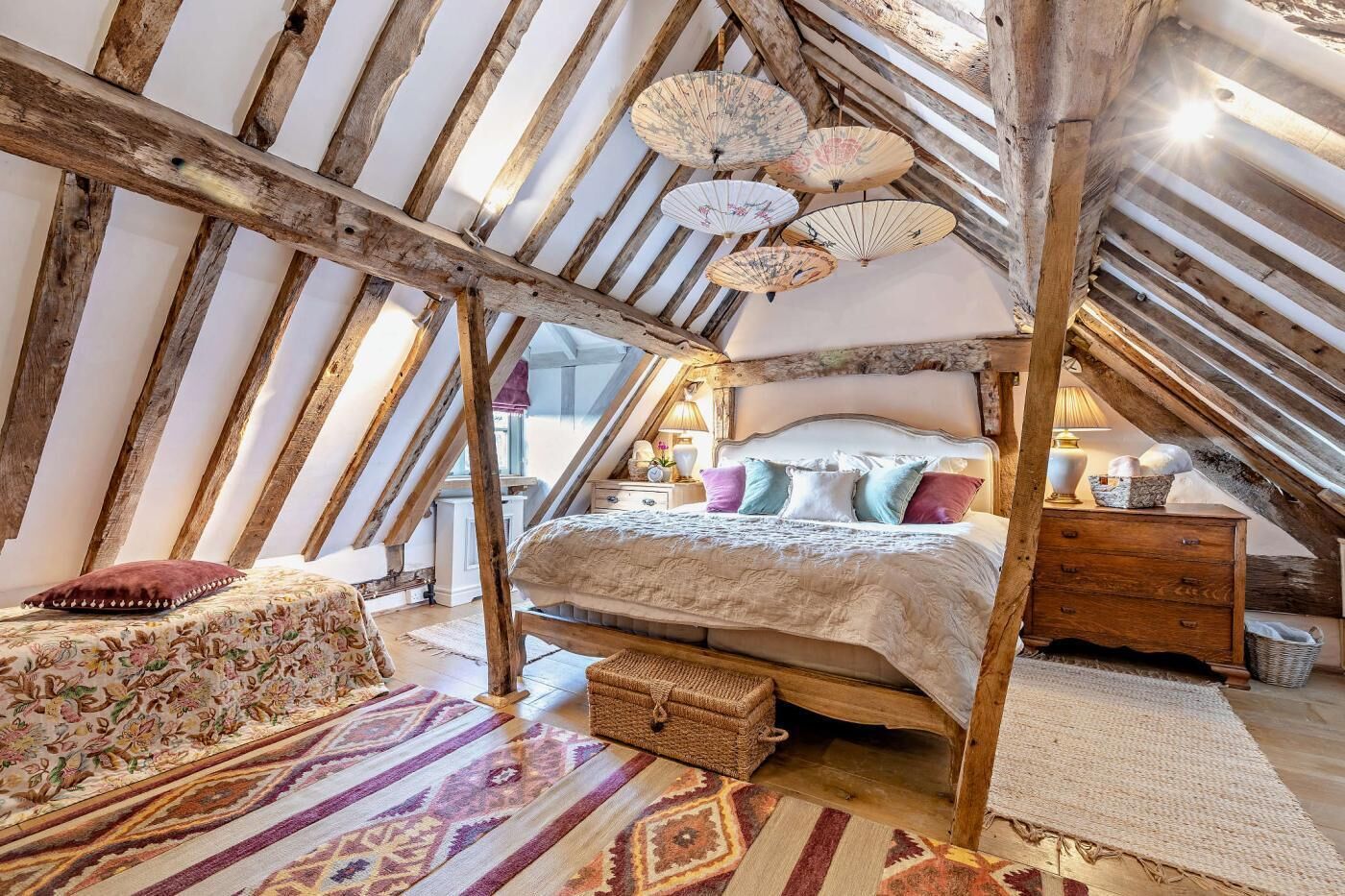 免费 WiFi、床单