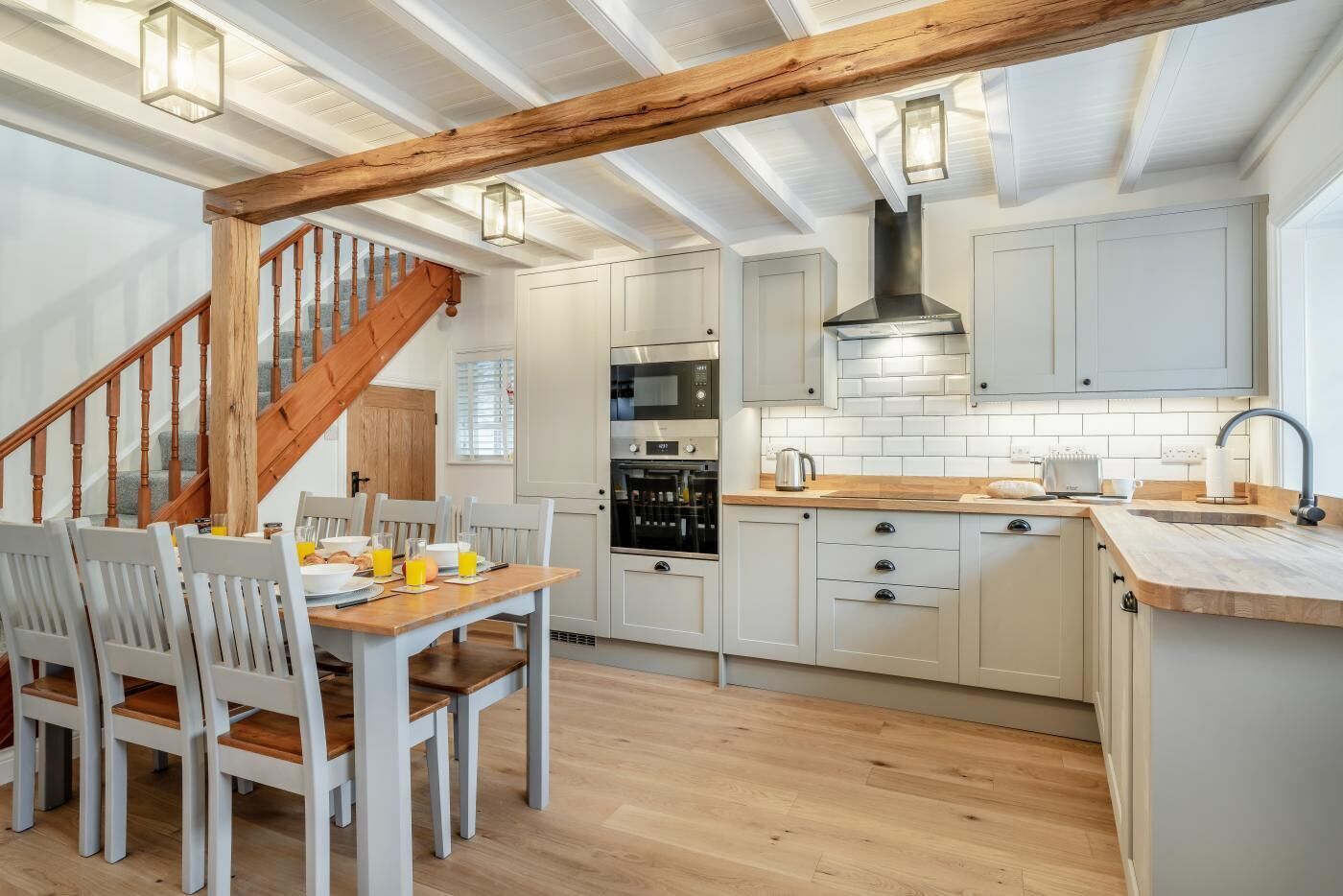 Microones, forn, rentaplats i trona 