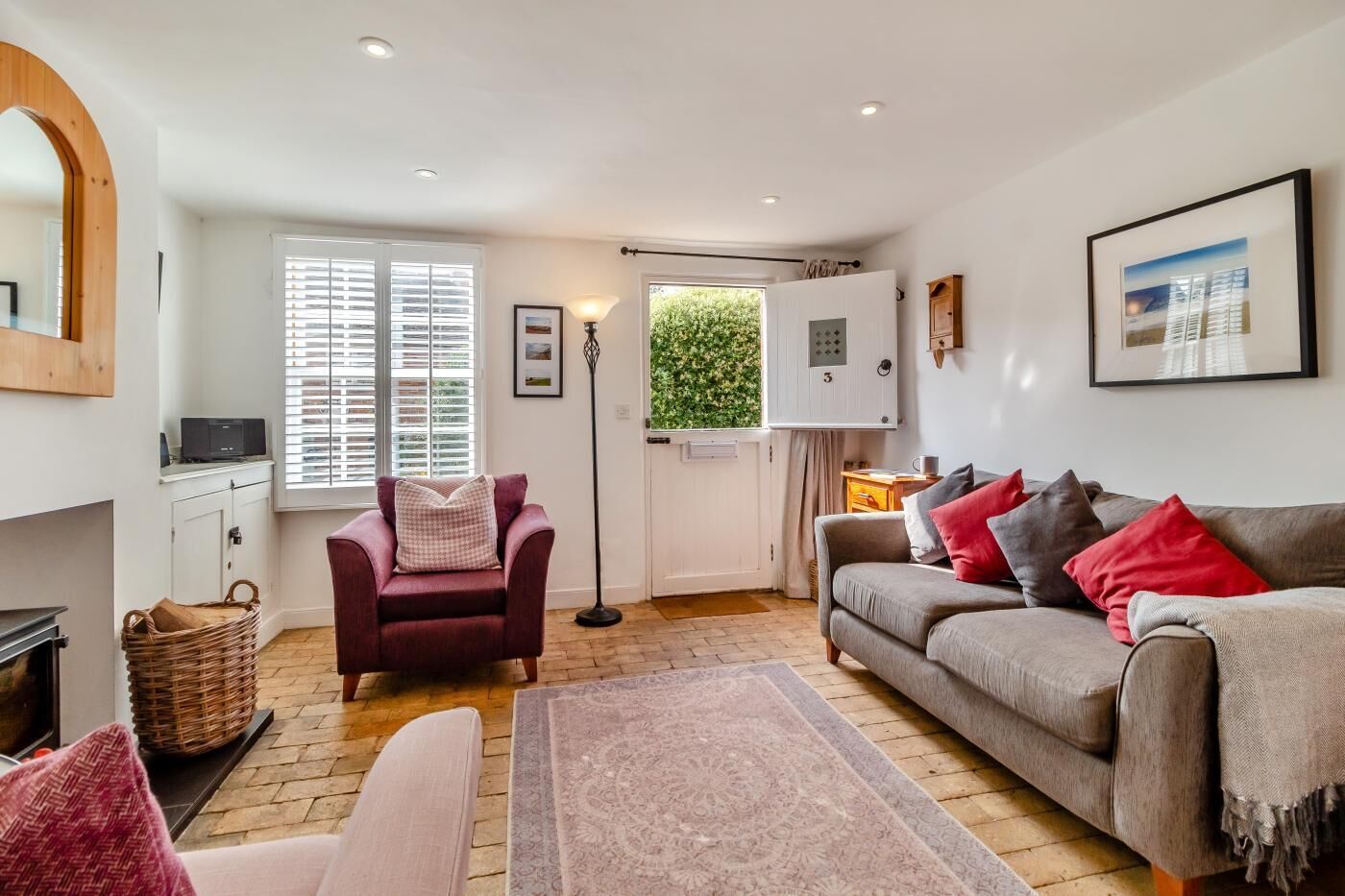 Télévision, cheminée