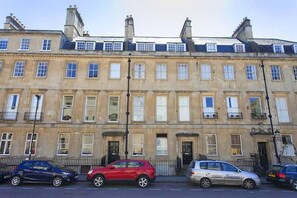 Exterior - 1 Bed in Bath (oc-bhr5) (Bath)