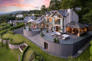 Exterior - 6 Bed in Bowness-on-Windermere (oc-postkl) (Bowness on Windermere)