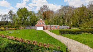 Exterior - 3 Bed in Frostenden (oc-sfhms) (Frostenden)