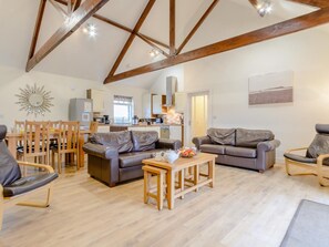 TV - 3 Bed in Alnwick (oc-80490) (Newton-by-the-Sea)