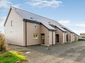 Exterior - 2 Bed in Alnwick (oc-80499) (Newton-by-the-Sea)