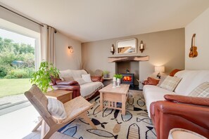 TV - 2 Bed in Reynoldston (oc-hh502) (Scurlage)