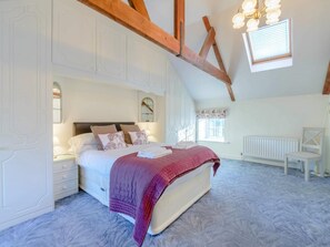 3 bedrooms, travel cot, free WiFi, bed sheets - 3 Bed in Alnwick (oc-80492) (Newton-by-the-Sea)