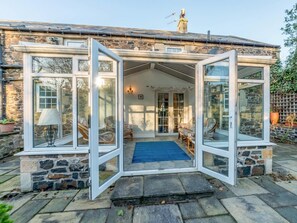 Exterior detail - 3 Bed in Alnwick (oc-80492) (Newton-by-the-Sea)