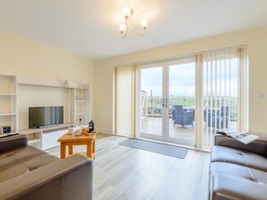 TV - 2 Bed in Alnwick (oc-80500) (Newton-by-the-Sea)