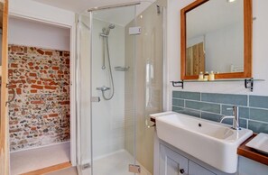 Hair dryer, towels - 2 Bed in Snape (oc-sfoms) (Snape)