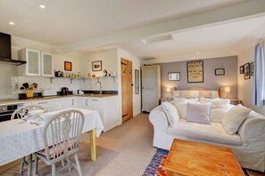 Interior - 2 Bed in Snape (oc-sfoms) (Snape)