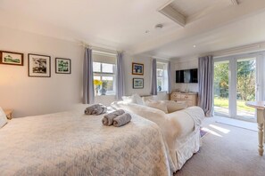 1 bedroom, iron/ironing board, free WiFi, bed sheets - 1 Bed in Snape (oc-sfgcs) (Snape)