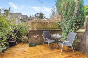 Outdoor dining - 2 Bed in Grasmere (oc-ld175) (Grasmere)