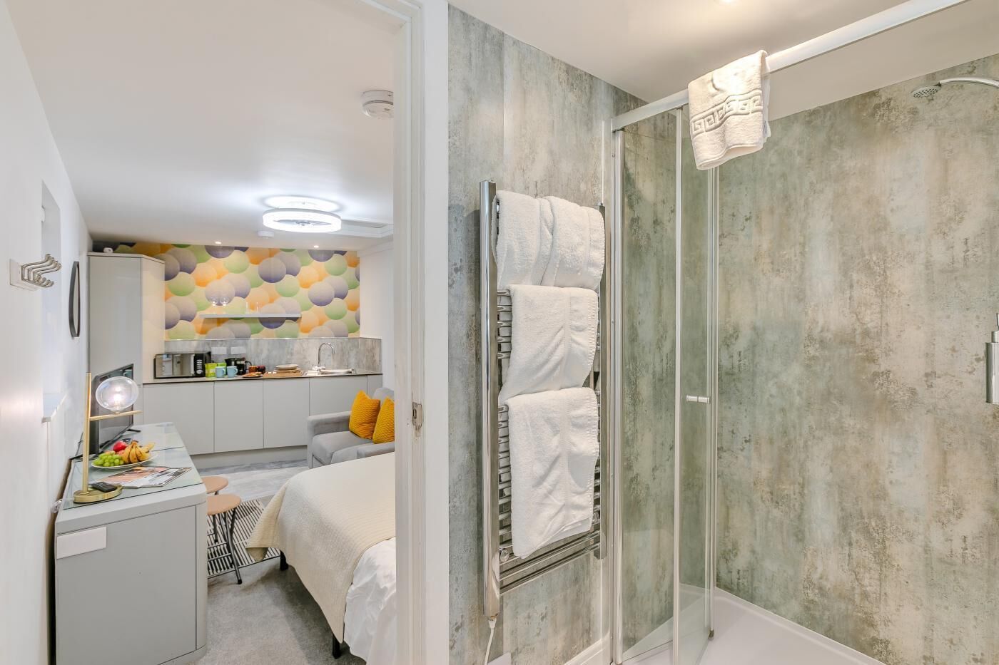 Strykejern/-brett, wi-fi (inkludert) og sengetøy