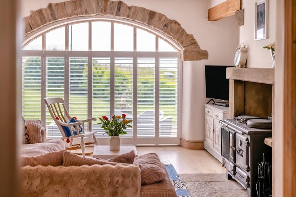 TV, fireplace - 7 Bed in Langbar (oc-d34075) (Langbar)