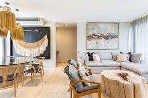Living area - Spectacular 2-bedroom luxury retreat: pool views (Tulum)
