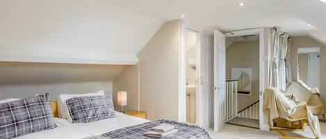 2 chambres, fer et planche à repasser, accès au Wi-Fi (inclus)
