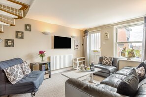TV - 2 Bed in Aldeburgh (oc-mst) (Aldeburgh)