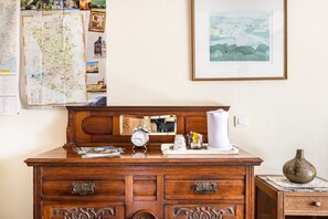 Interior - Flagstone Guest Room with Shared Pool, Private Terrace and Wi-Fi (Sanxay)