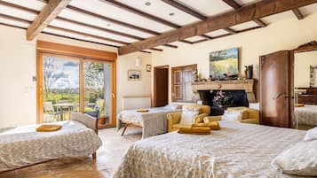 1 habitación, wifi y ropa de cama