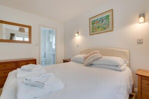 3 habitaciones, wifi gratis y ropa de cama 